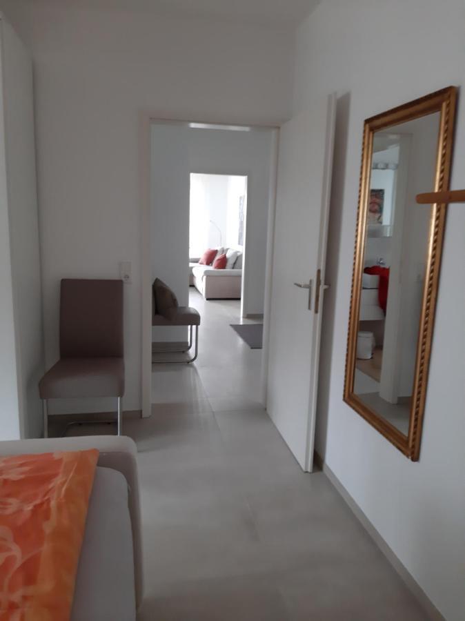 Ferienwohnung Mit Seeblick Und Pkw Abstellplatz Am Haus Uberlingen Bagian luar foto